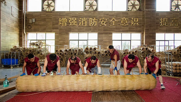 以匠心致敬非遗： 理想华莱万两茶生产项目正式启幕